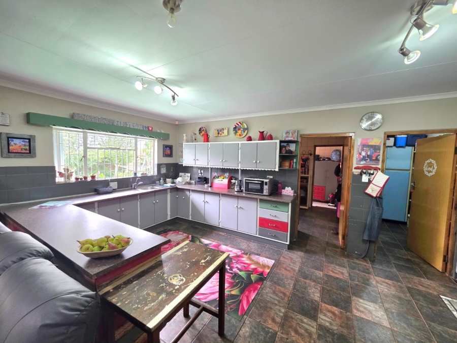 4 Bedroom Property for Sale in La Provance Free State